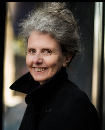 Nathalie Achard nous présente ses romans à suspense, huis-clos dérangeants inspirés par son expérience dans la communication non violente.